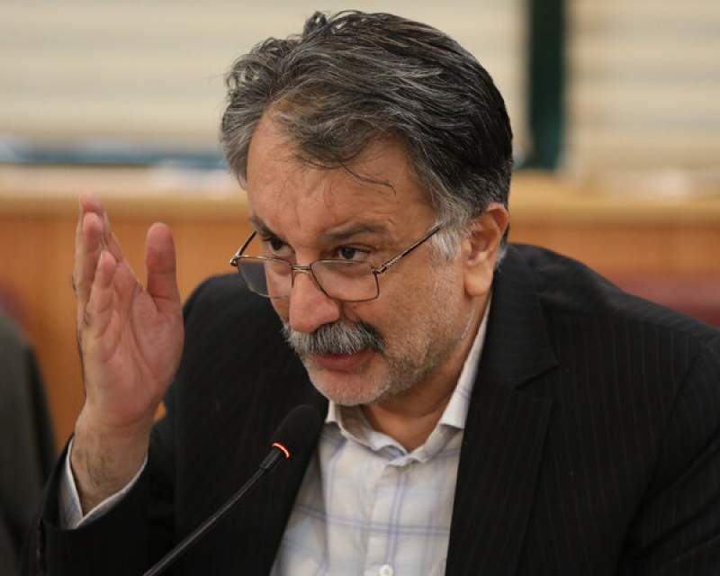 عضو کمیسیون برنامه مجلس: داروسازان واکسن آنفولانزا را برای مصرف داخلی…